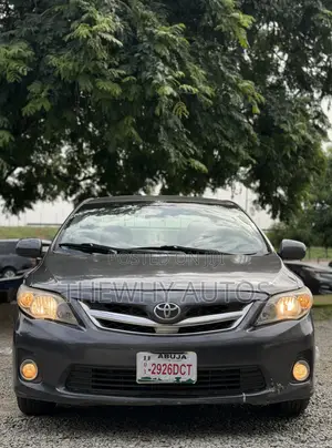 Toyota Corolla LE 4dr Sedan (1.8L 4 cyl 4A) 2009 Gray