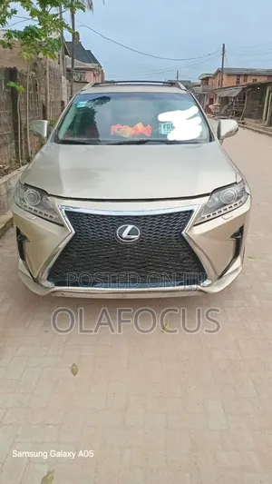 Lexus RX 350 2010 Gold