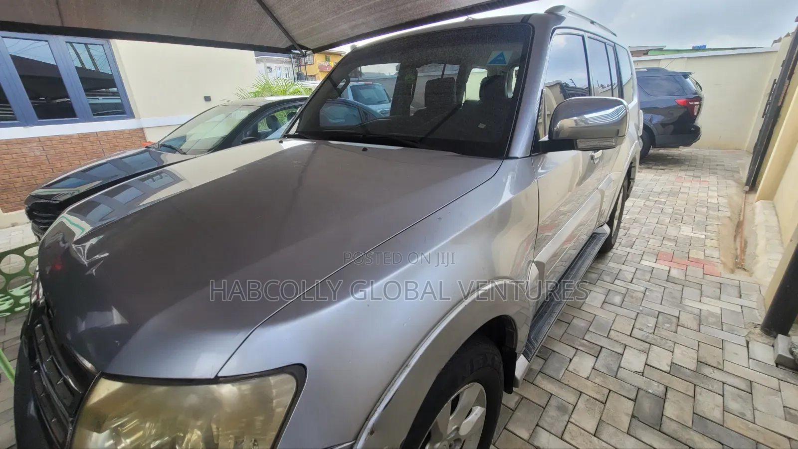 Mitsubishi Pajero 2013 Silver