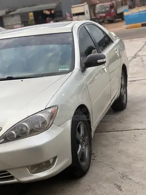 Toyota Camry SE 4dr Sedan (2.4L 4cyl 5A) 2006 Silver