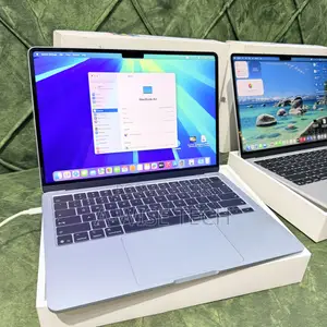 Laptop Apple MacBook Air 2025 M4 15-inch 16GB Apple M4 SSD 256GB