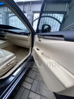 Lexus ES 350 FWD 2013 Gray