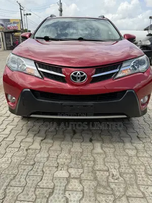 Toyota RAV4 Limited FWD (2.5L 4cyl 6A) 2016 Red