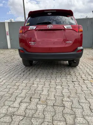 Toyota RAV4 Limited FWD (2.5L 4cyl 6A) 2016 Red