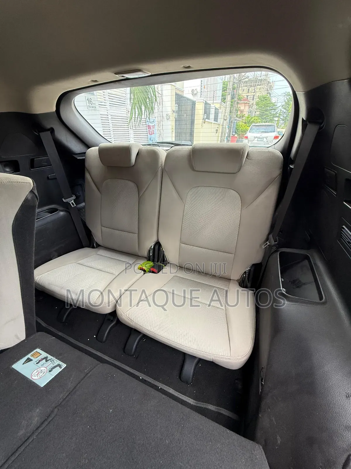 Hyundai Santa Fe Limited FWD 2016 Black