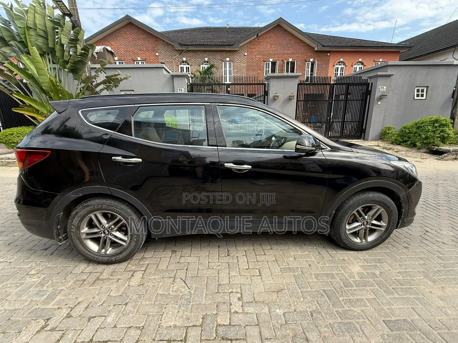 Hyundai Santa Fe Limited FWD 2016 Black