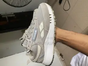 Original England Reebok Shoe