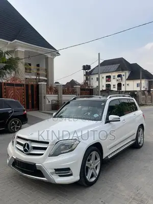 Mercedes-Benz GLK-Class 350 4MATIC 2014 White