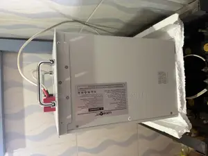 6kwh 24v Luxwatt Lithium Battery — Strong Backup