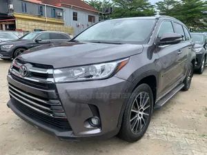 Toyota Highlander 2017 Gray