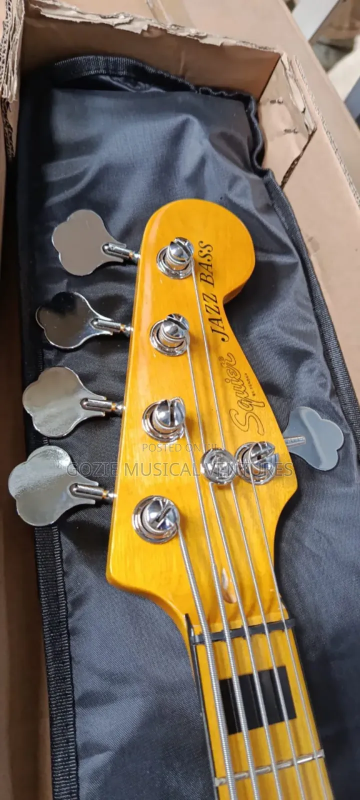 Ative Fender Squier Jazz Bass Guitar 5-Strings Blue Colour