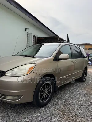 Toyota Sienna LE AWD 2005 Gold