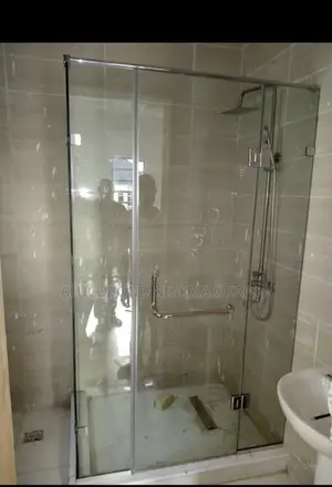Glass Shower Cubicle