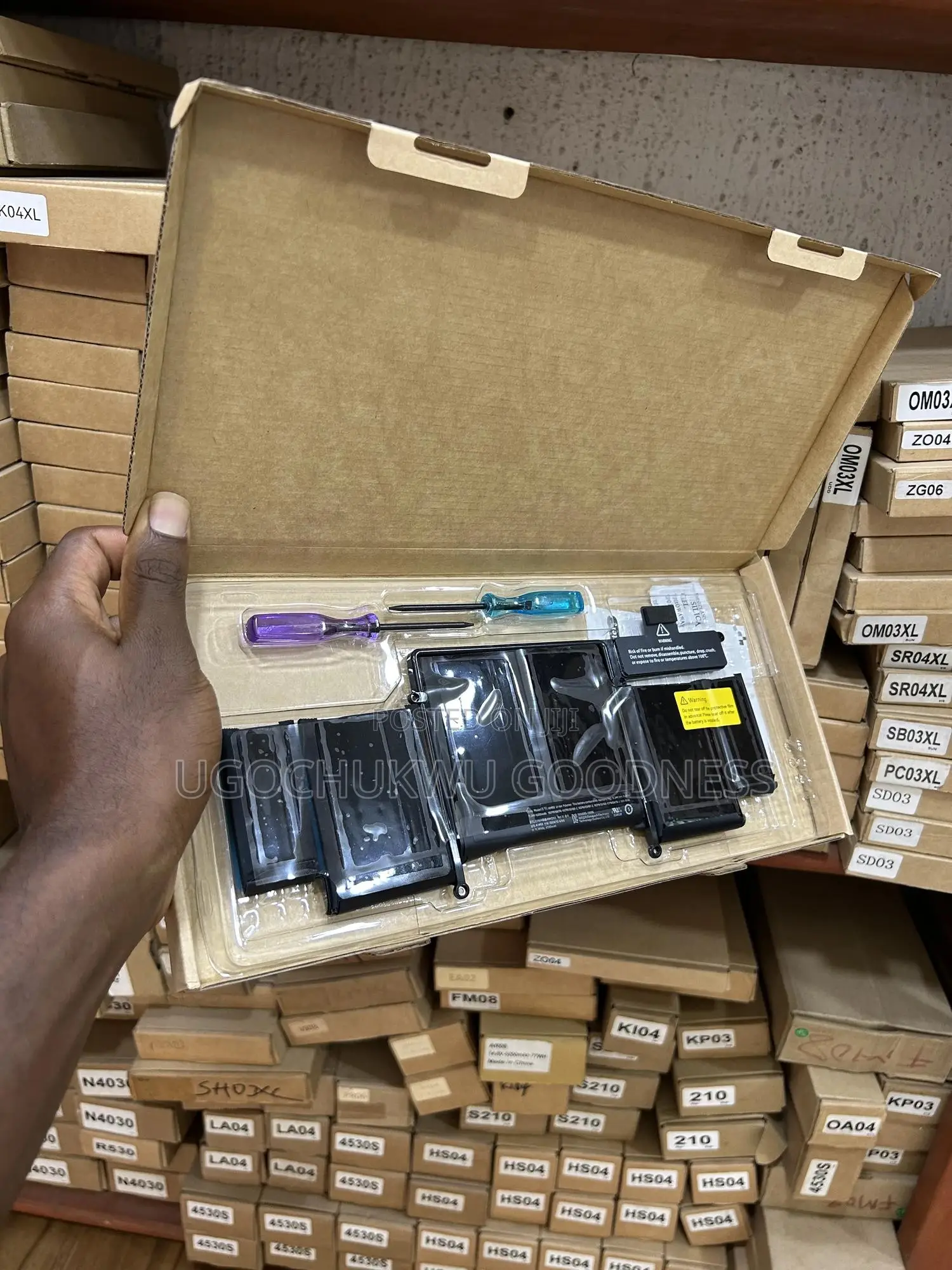 Macbook Batteries From 2015 Till Date