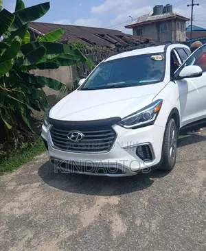 Hyundai Santa Fe Limited AWD 2017 White