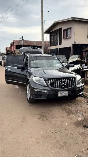 Mercedes-Benz GLK-Class 350 4MATIC 2014 Gray