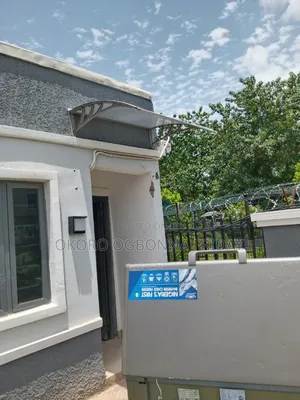 Chinese Shade