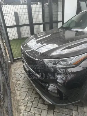 Toyota Highlander Platinum 2022 Black