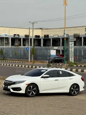 Honda Civic Touring 4dr Sedan (1.5L 4cyl) 2016 White