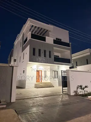 4bdrm Duplex in Kolapo Ishola Gra, Jericho for sale