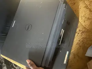 Laptop Dell Latitude 3330 4GB Intel Core i3 eMMC 500GB