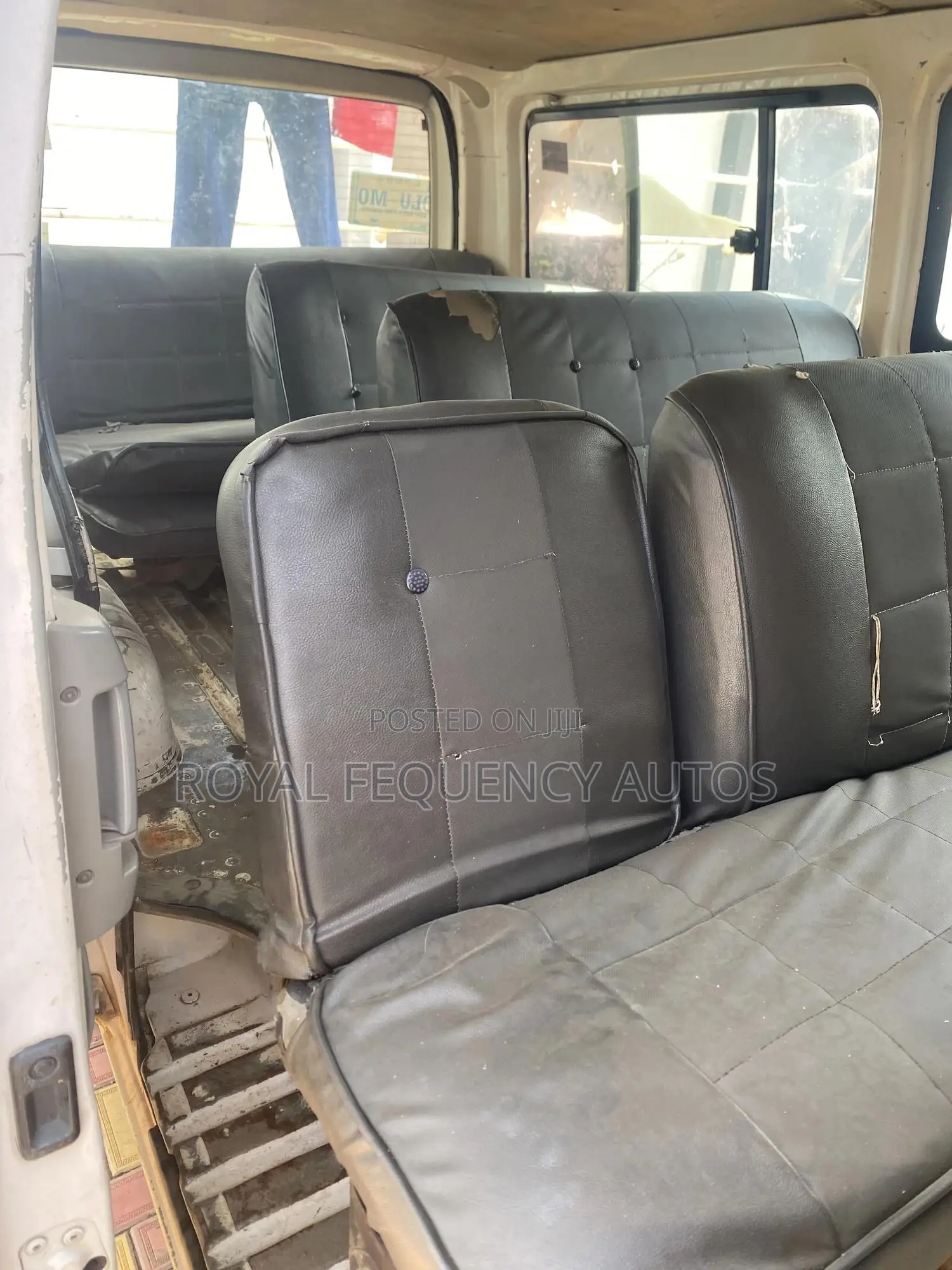 Toyota HiAce 2010 White