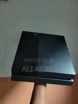 Play Station 4