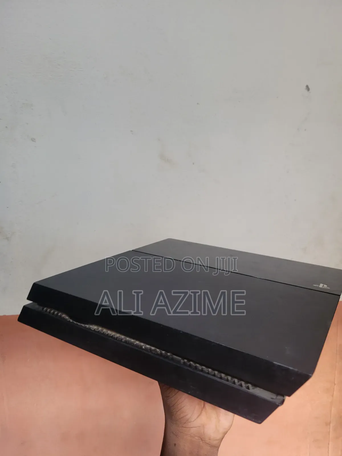 Play Station 4
