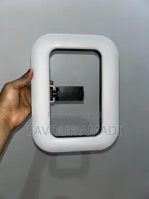 Ym200 Square Ring Light for Content Creation (Videos Pictures)