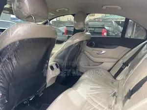Mercedes-Benz C300 Sport 4dr AWD 4Matic Sedan (2.0L 4cyl 7A) 2015 White