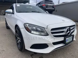 Mercedes-Benz C300 Sport 4dr AWD 4Matic Sedan (2.0L 4cyl 7A) 2015 White