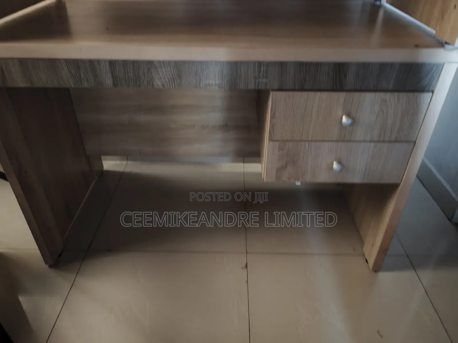 HDF Office Table