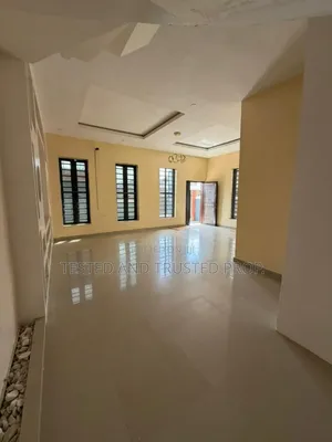 1bdrm Shared Apartment in Royal Pine 3, Chevron for rent