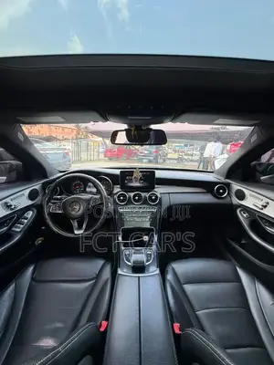 Mercedes-Benz C300 2018 Silver