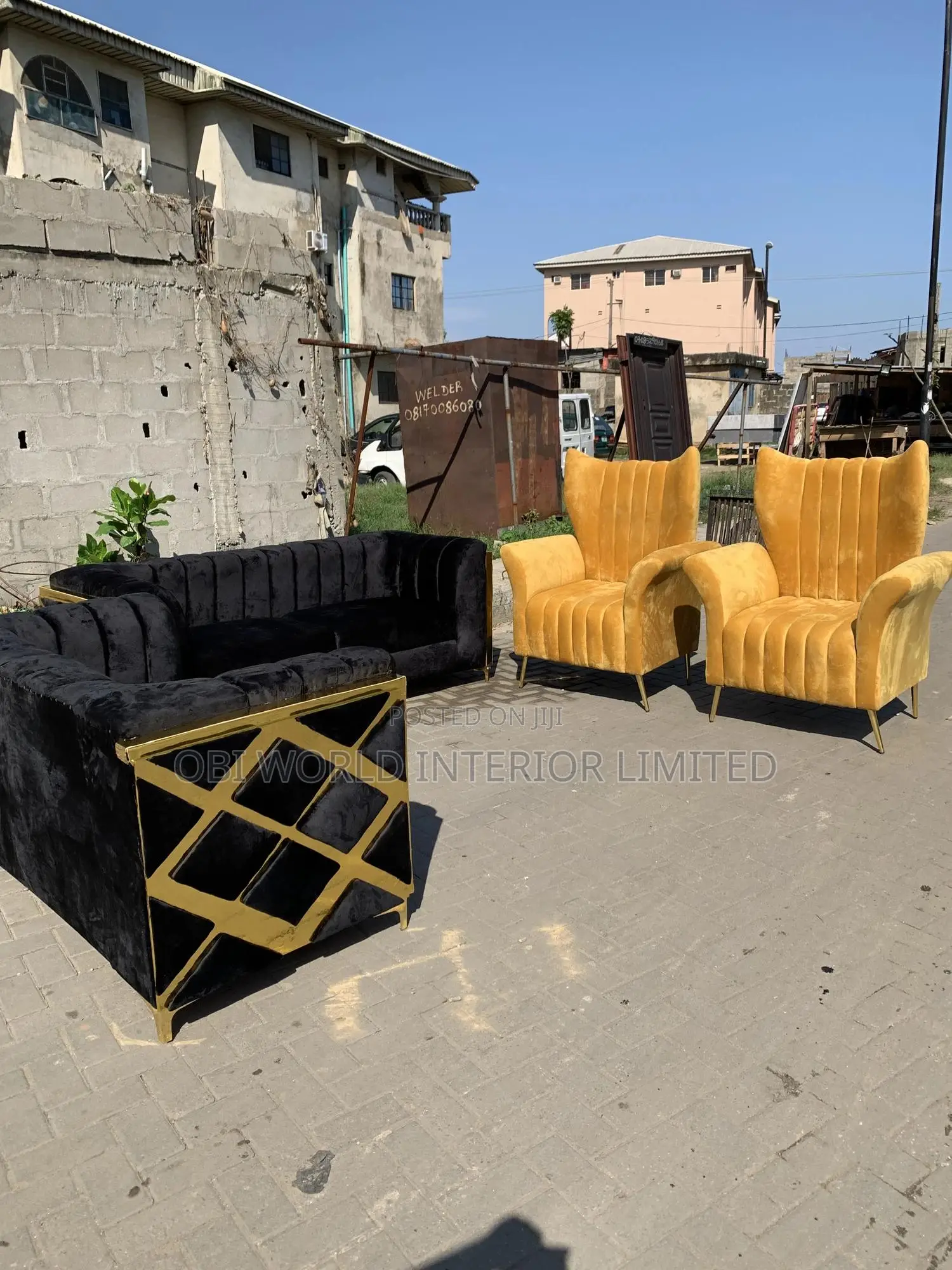 Luxury Sofa Set by 7 Seaters