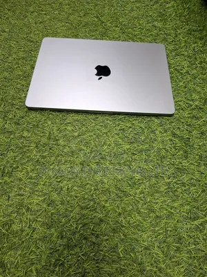 Laptop Apple MacBook Air 2022 M2 16GB Apple M2 SSD 512GB