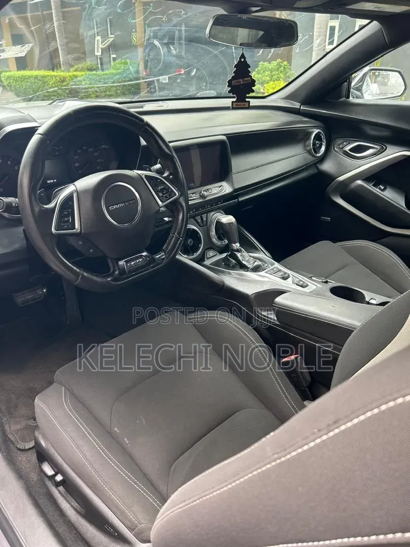 Chevrolet Camaro 2017 Silver