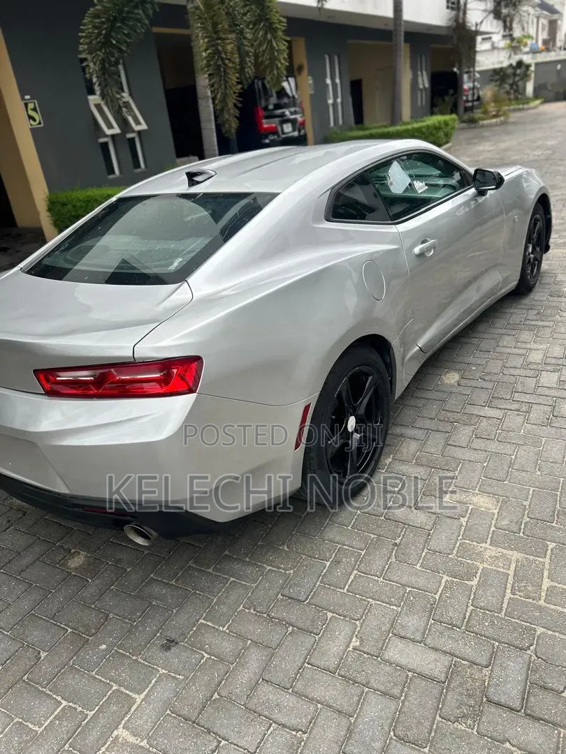Chevrolet Camaro 2017 Silver