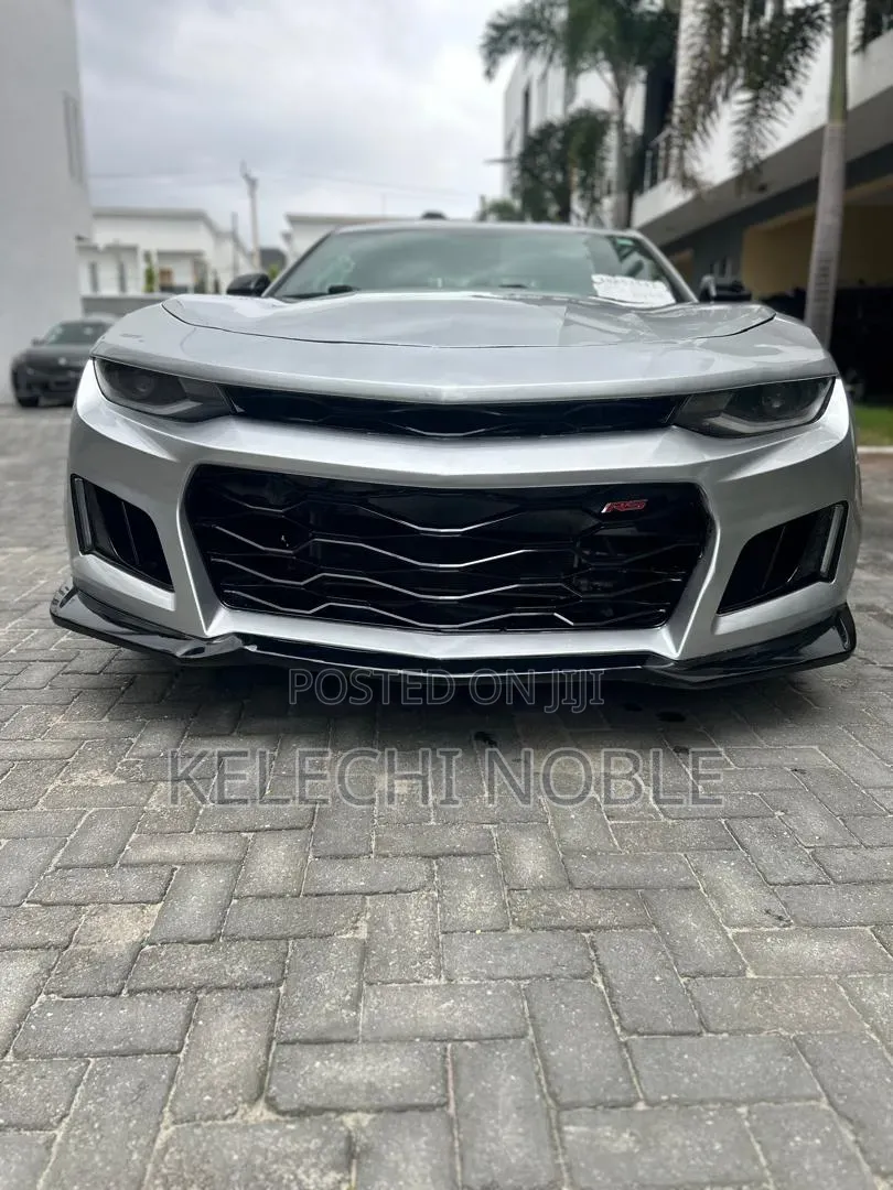Chevrolet Camaro 2017 Silver
