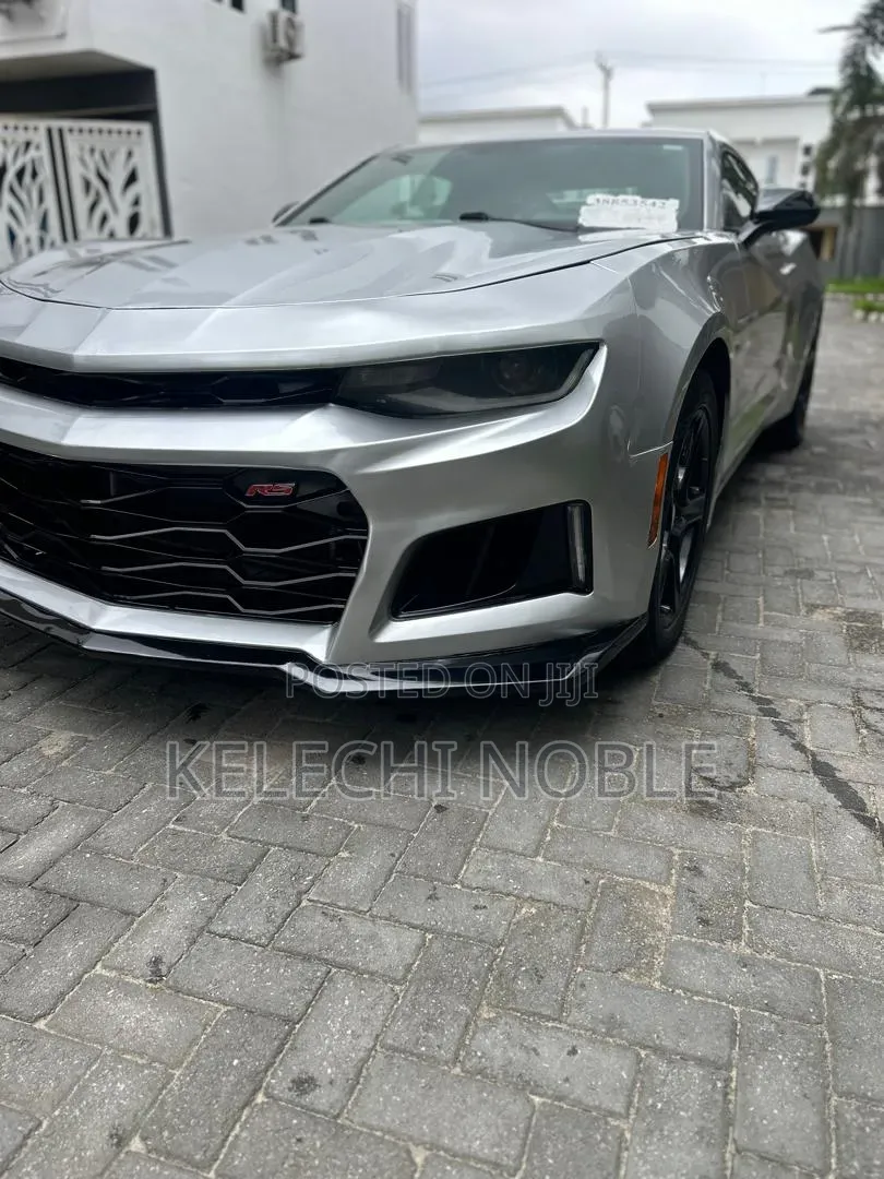 Chevrolet Camaro 2017 Silver