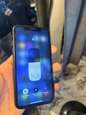 Apple iPhone XR 64 GB Black
