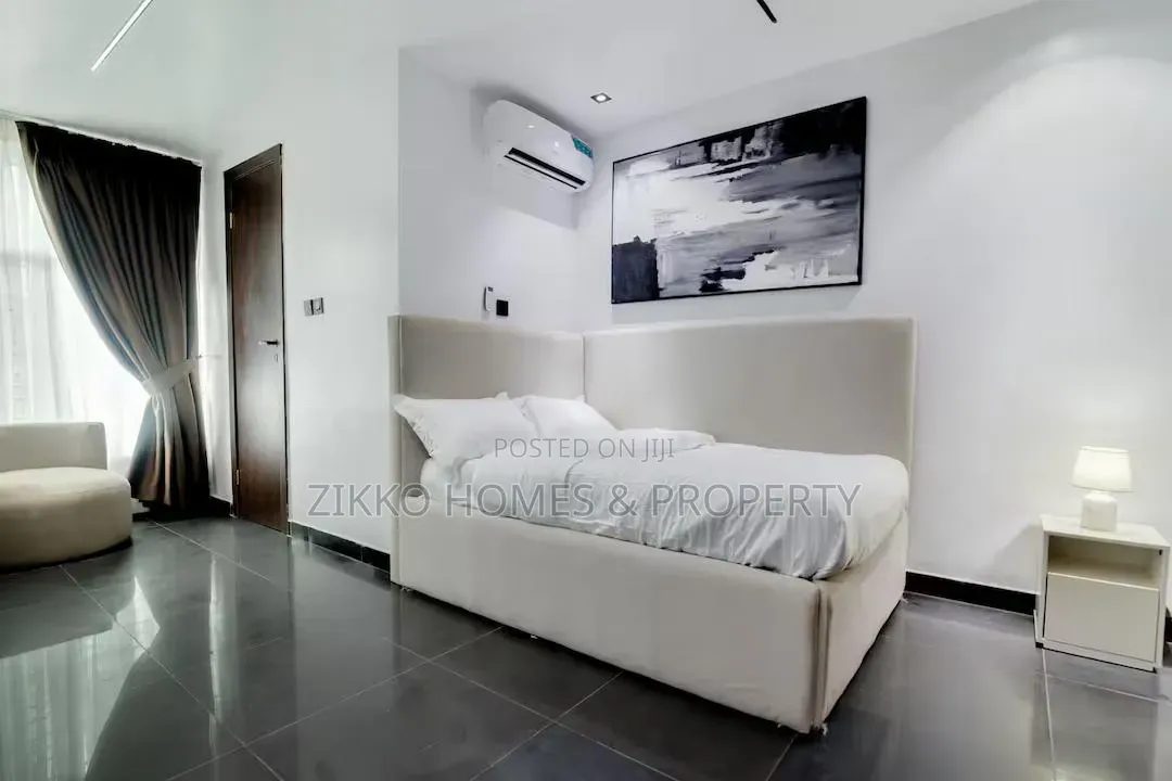 Furnished 6bdrm Duplex in Adetokunbo, Ikate for sale