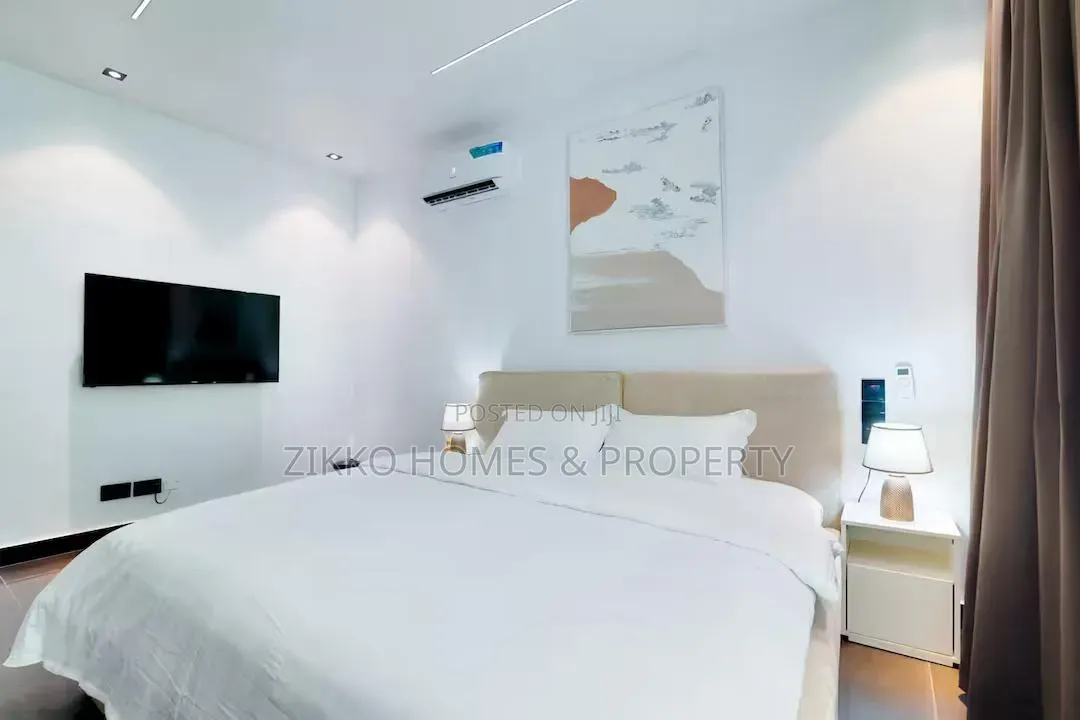 Furnished 6bdrm Duplex in Adetokunbo, Ikate for sale