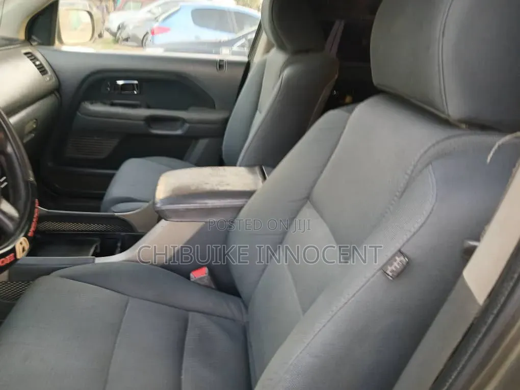 Honda Pilot 2010 Gray