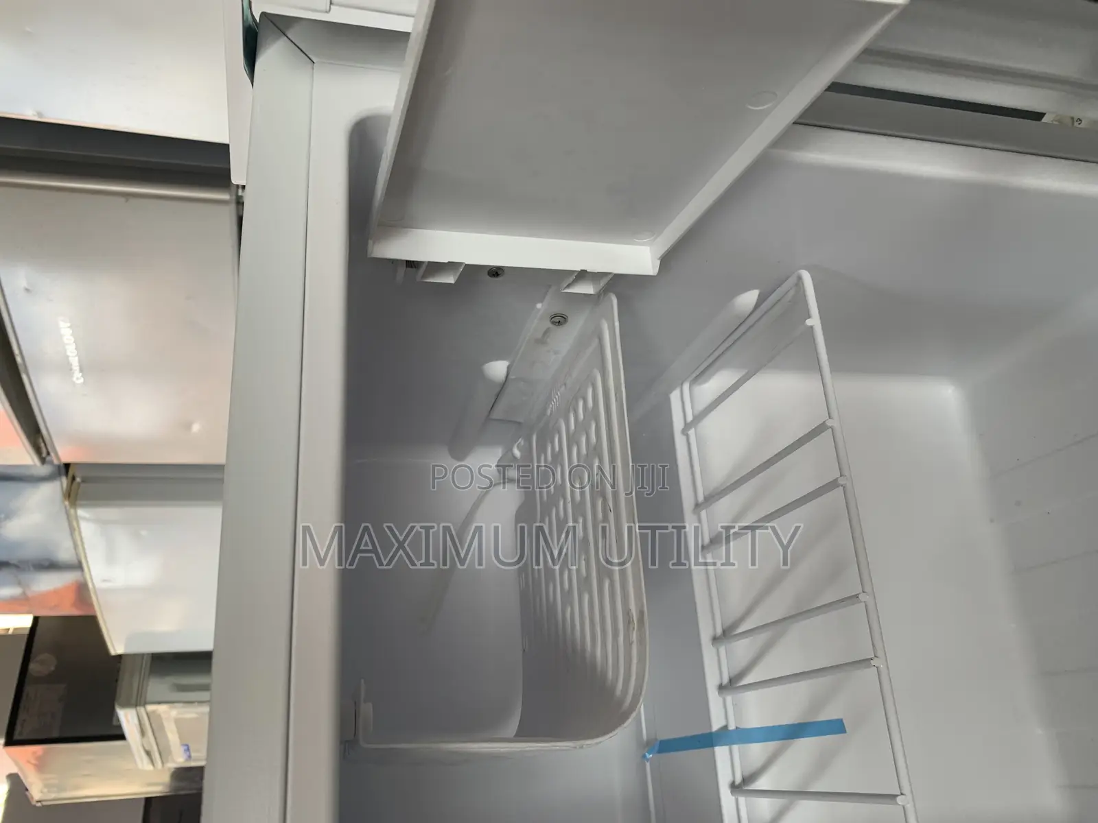 Igenix 41 Liter Bed Side Refrigerator