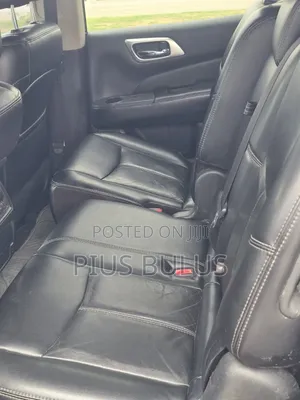 Nissan Pathfinder 2015 Gray