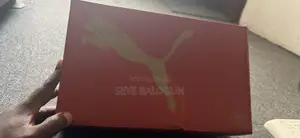 Puma Dribble Sneakers