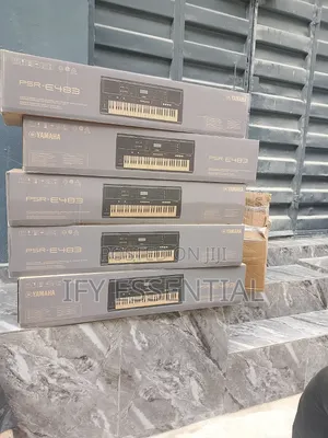 Keyboard PSR 483