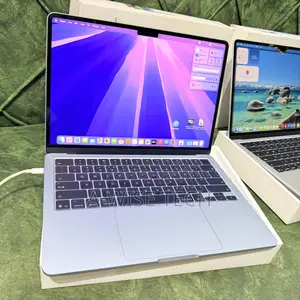 Laptop Apple MacBook Air 2025 M4 13-inch 16GB Apple M4 SSD 256GB