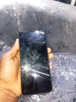 Samsung A06